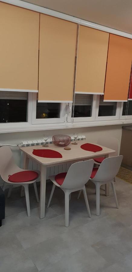 Kenedi Apartman Διαμέρισμα Βελιγράδι Εξωτερικό φωτογραφία